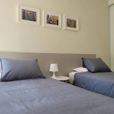 Staynfeel 01 Apartment